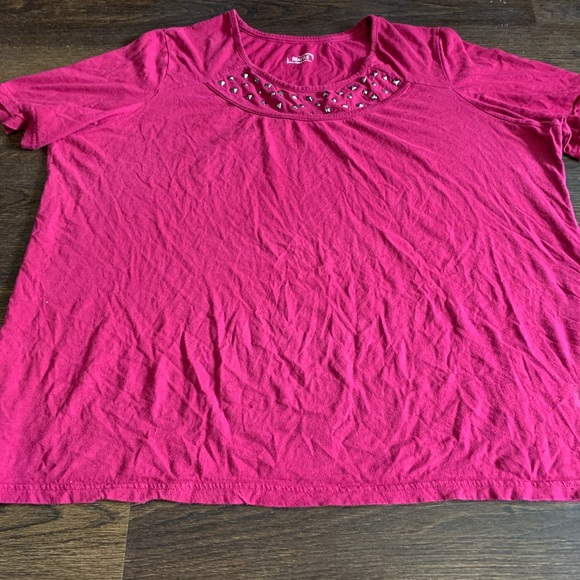 Seattle Purple studded short sleeve Blouse Size 2X - Picture 9 of 9